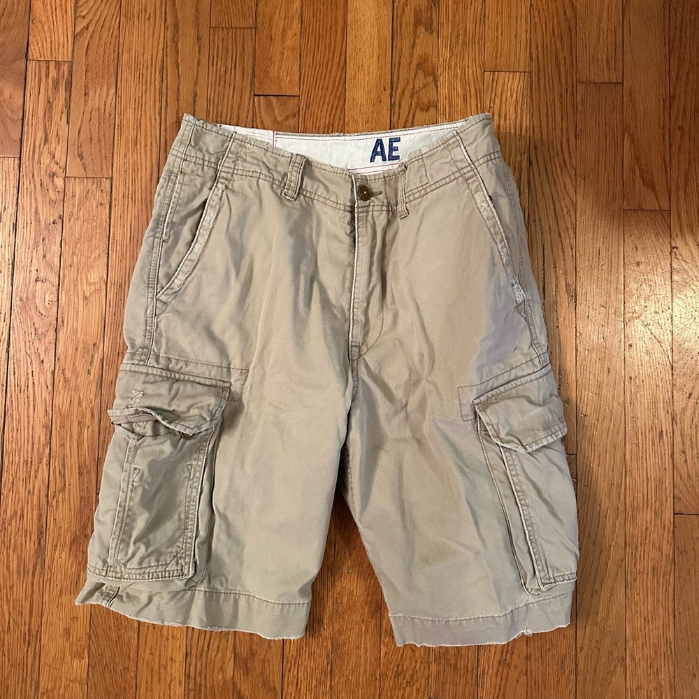 Y2K Style American Eagle Outfitters Men's Khaki Cargo Shorts